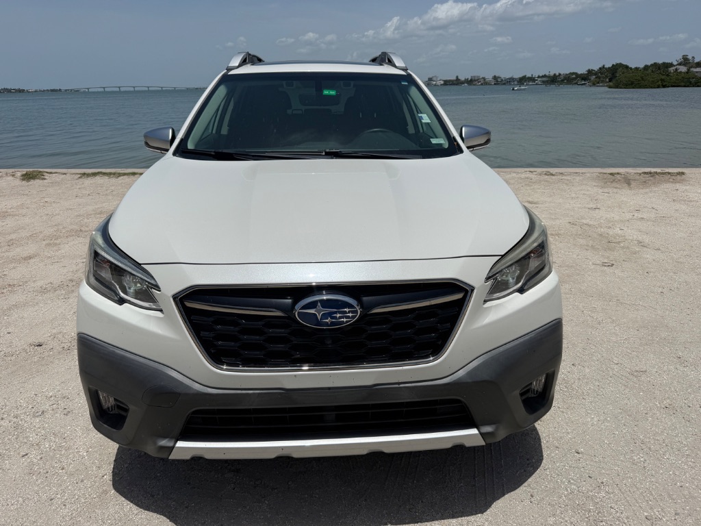 2020 Subaru Outback - $21,950