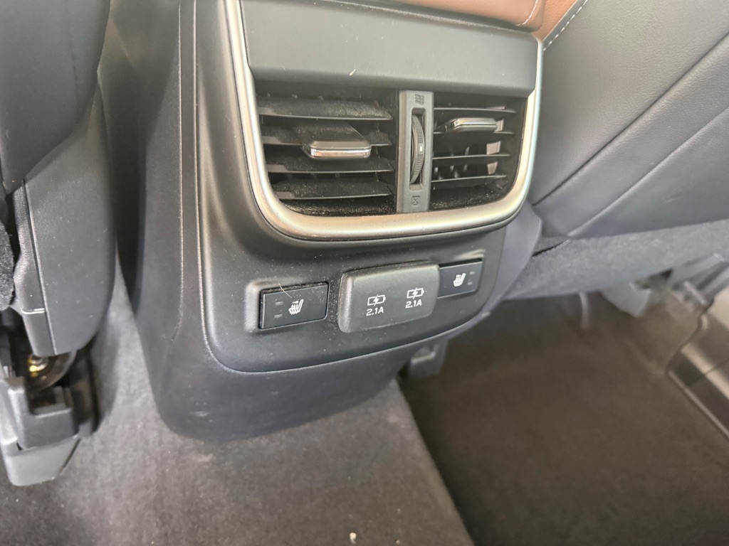 2020 Subaru Outback - $21,950
