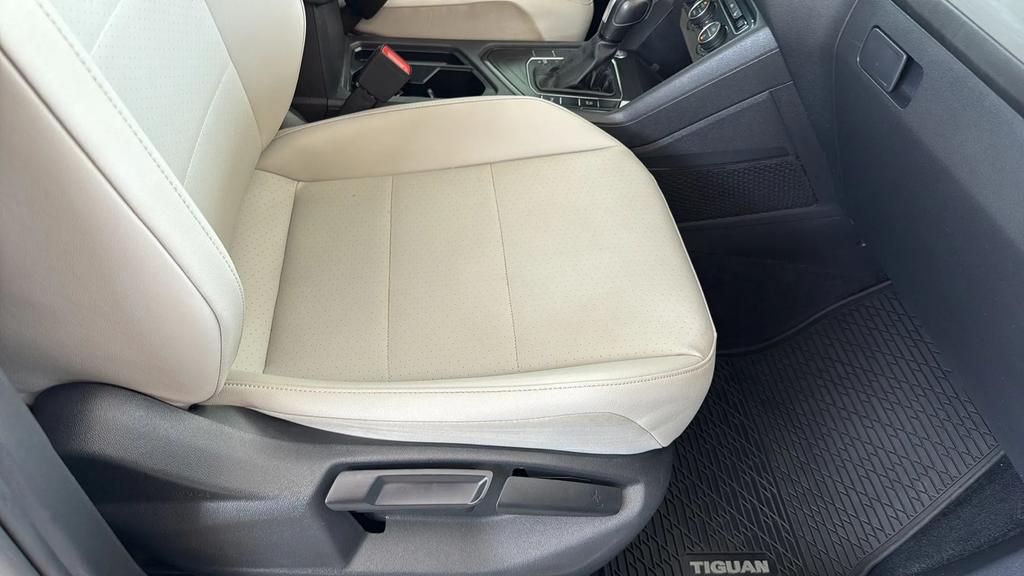 2020 Volkswagen Tiguan - $15,950