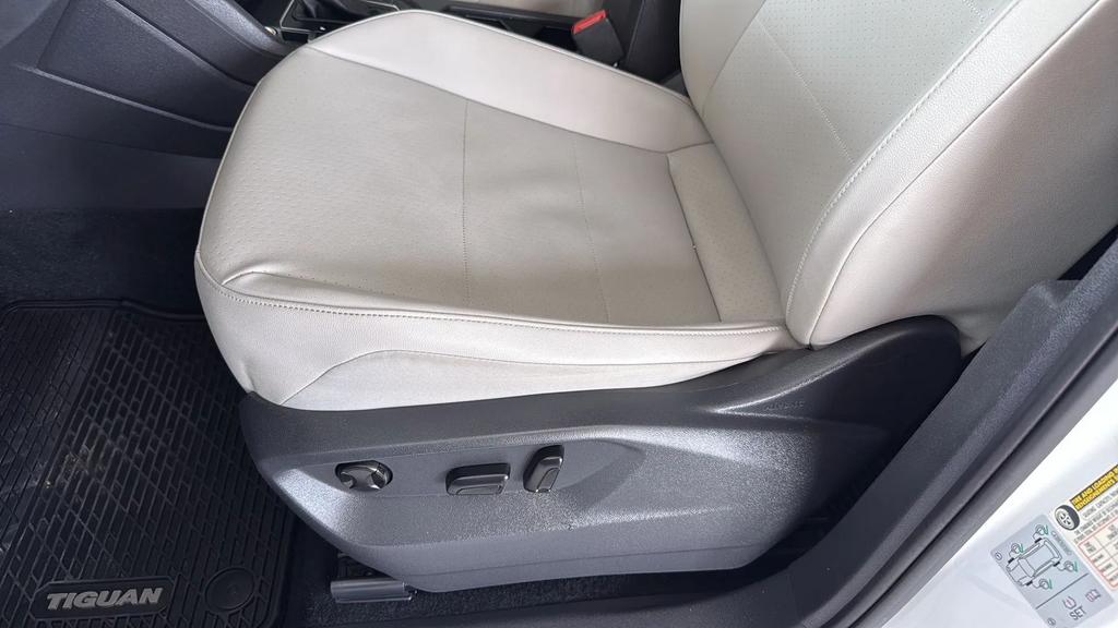 2020 Volkswagen Tiguan - $15,950