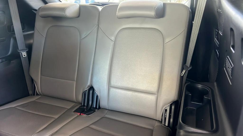 2017 Hyundai Santa Fe - $11,550
