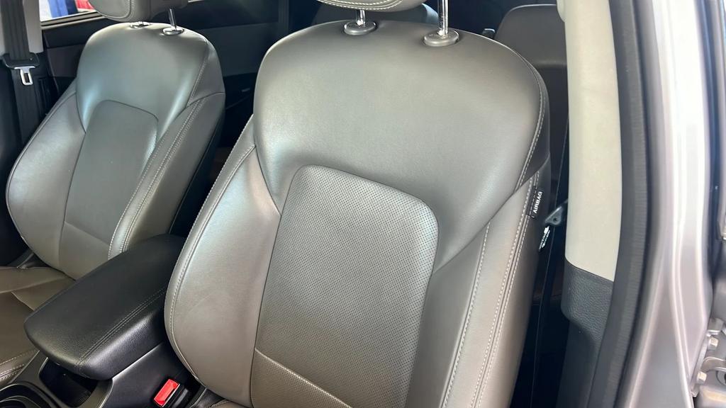 2017 Hyundai Santa Fe - $11,550