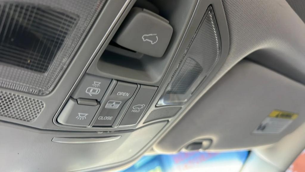 2017 Hyundai Santa Fe - $11,550