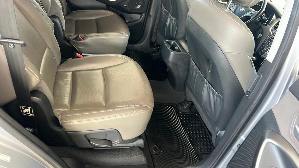 2017 Hyundai Santa Fe - $11,550