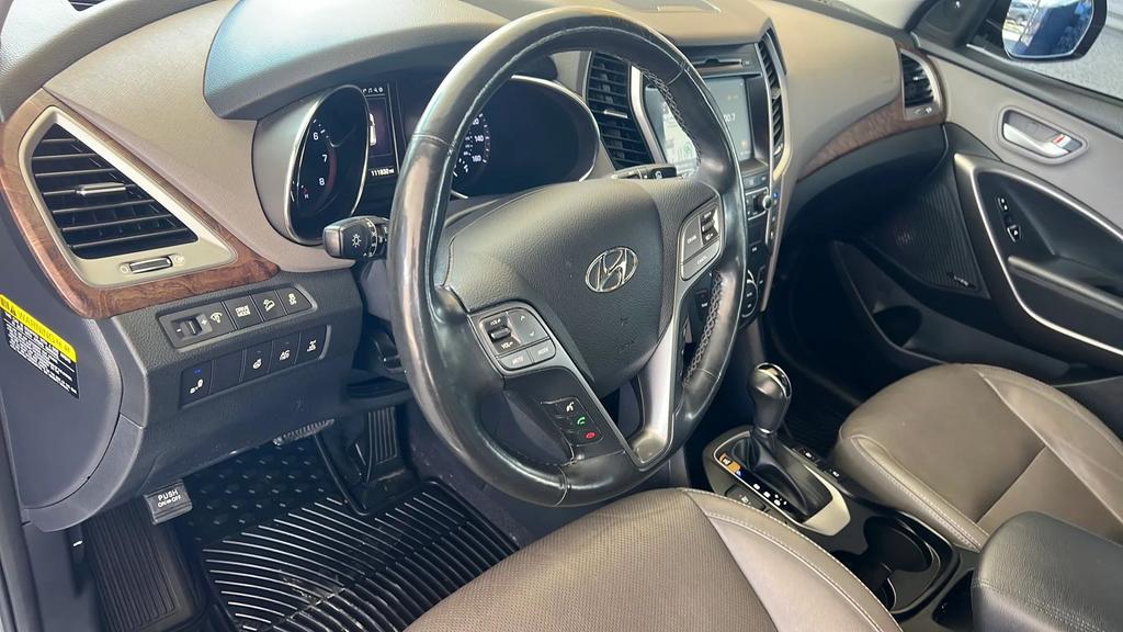 2017 Hyundai Santa Fe - $11,550