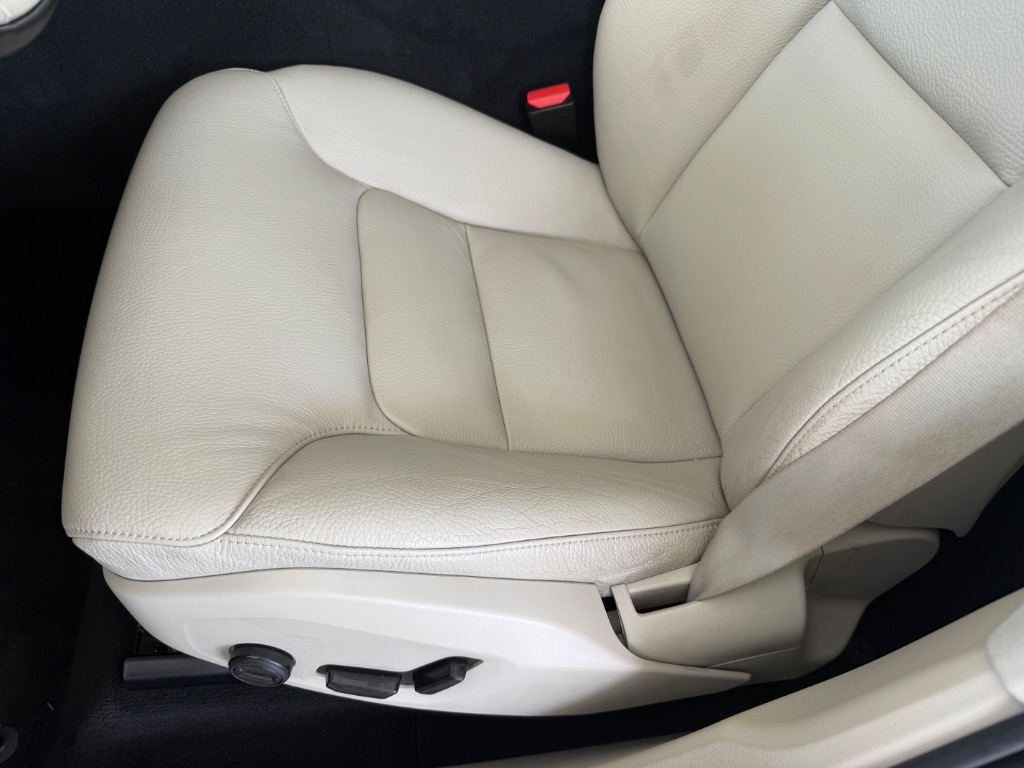2019 Volvo XC60 - $18,950