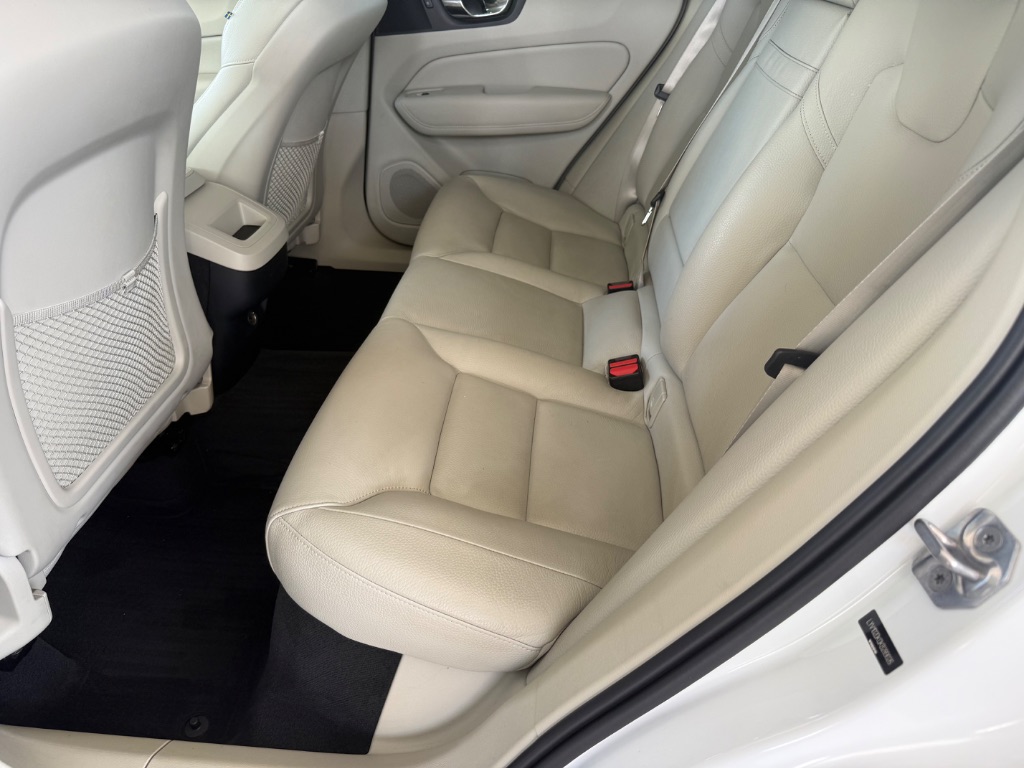 2019 Volvo XC60 - $18,950