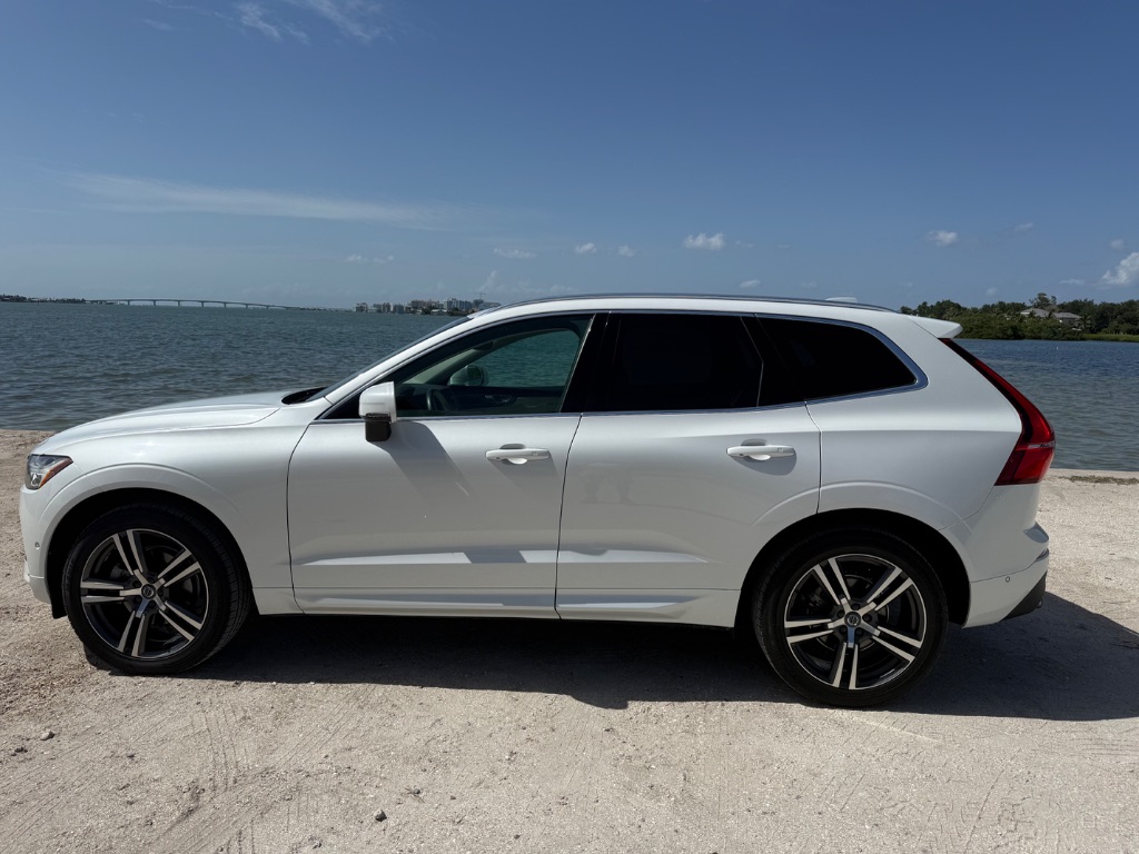 2019 Volvo XC60 - $18,950