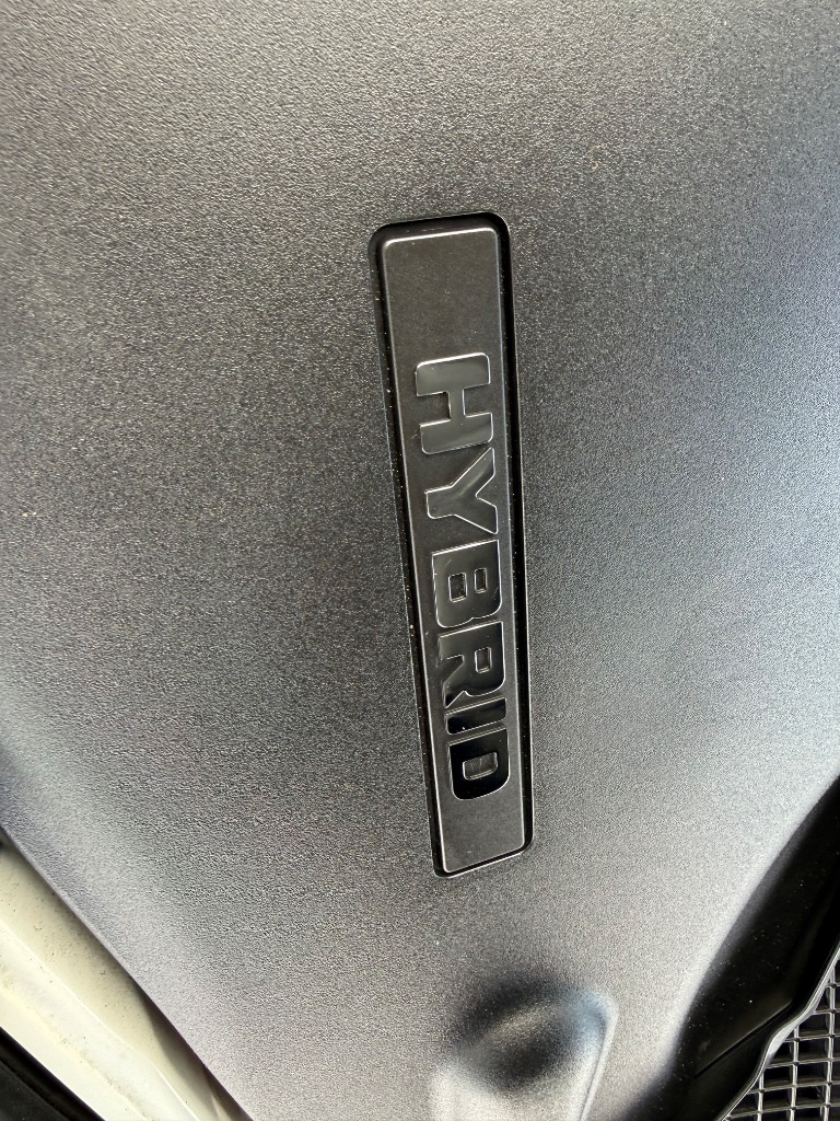 2011 Mercedes-Benz S-class - $18,550