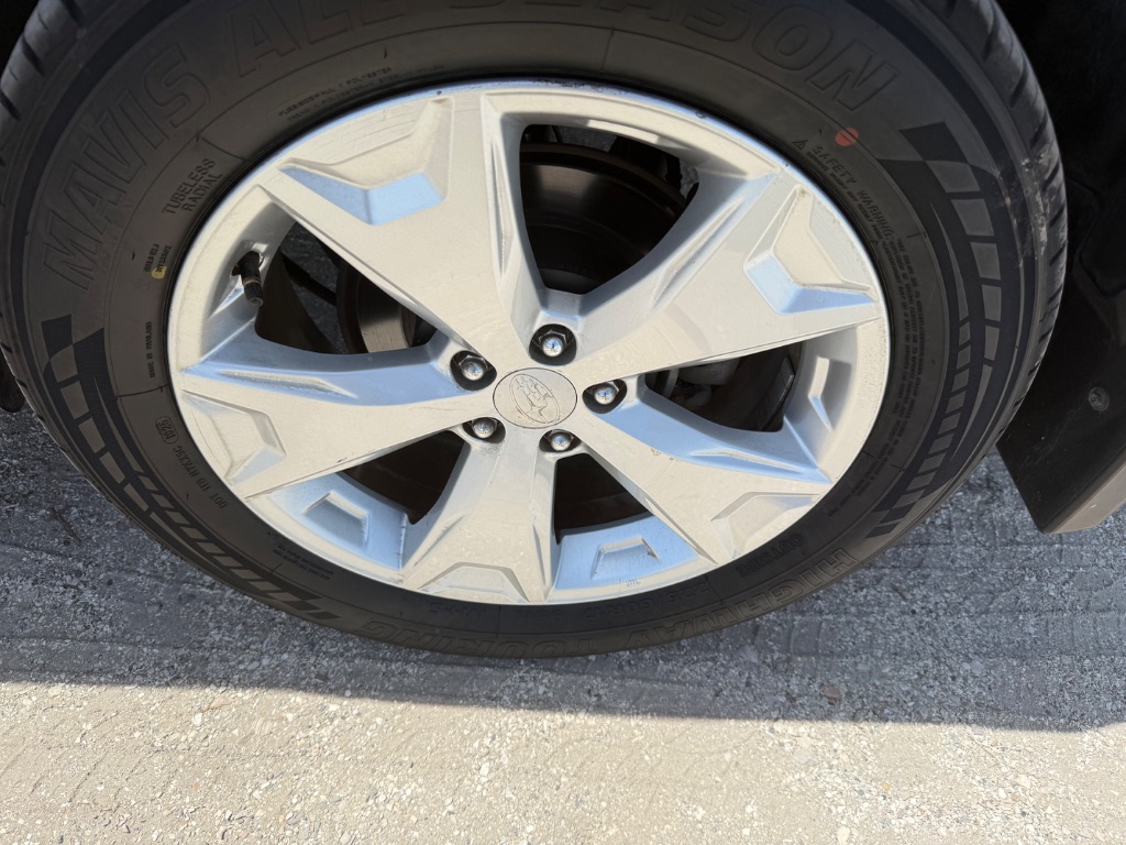 2014 Subaru Forester - $13,550