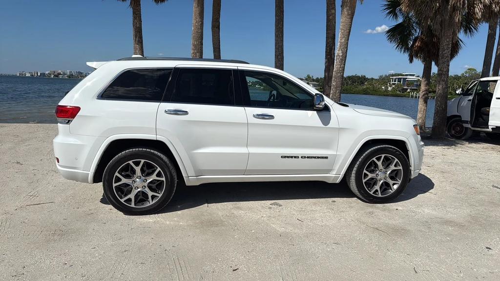 2019 Jeep Cherokee - $19,850