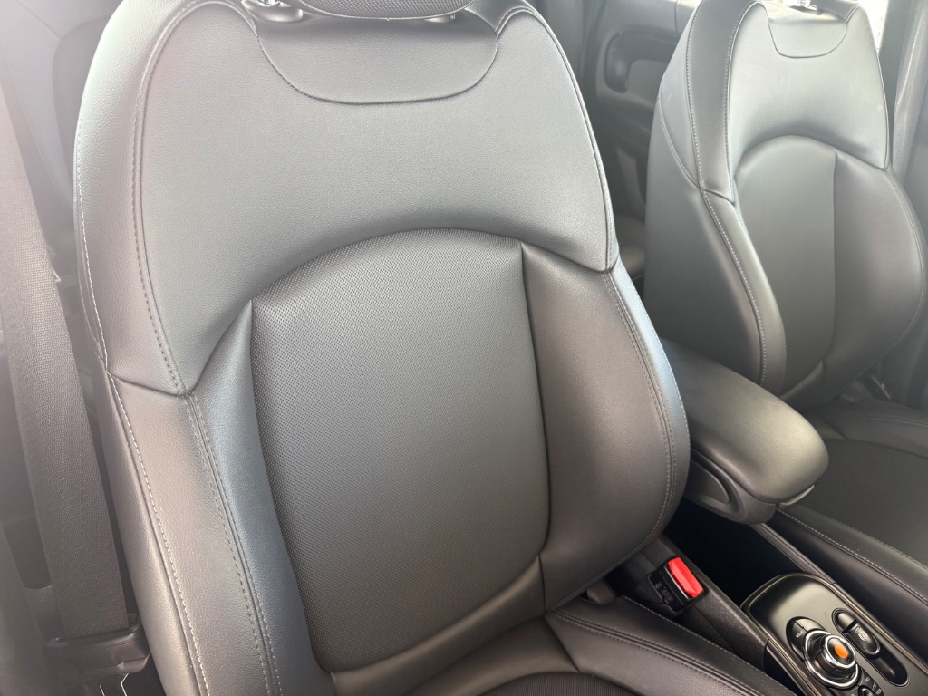 2021 MINI Countryman - $18,950