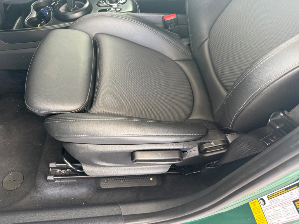 2021 MINI Countryman - $18,950