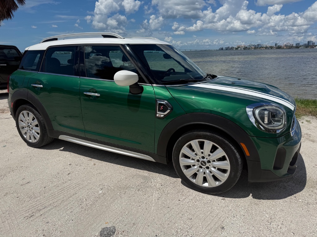 2021 MINI Countryman - $18,950