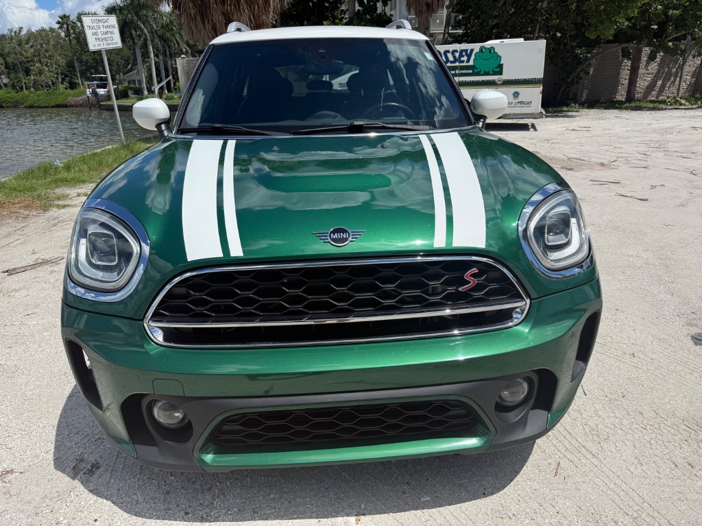 2021 MINI Countryman - $18,950