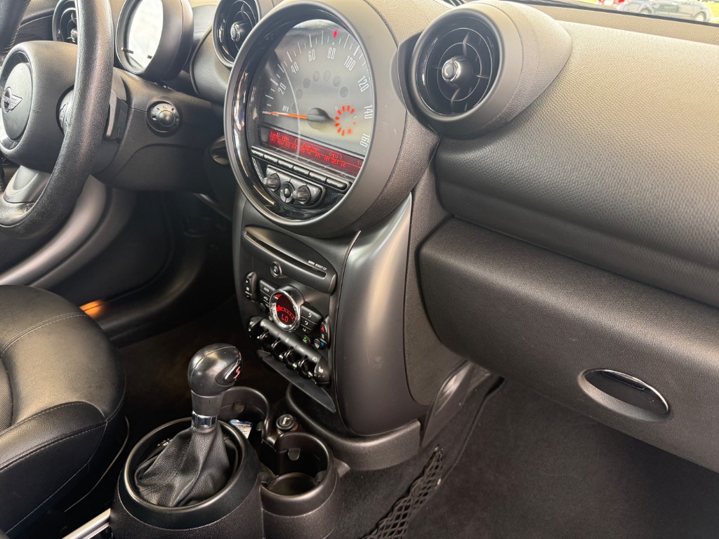 2015 MINI Cooper - $9,950