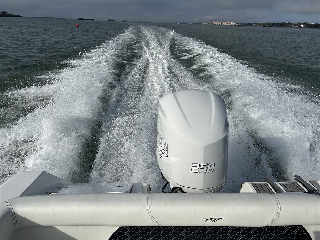 2024 Tidewater 220 LXF - $79,900
