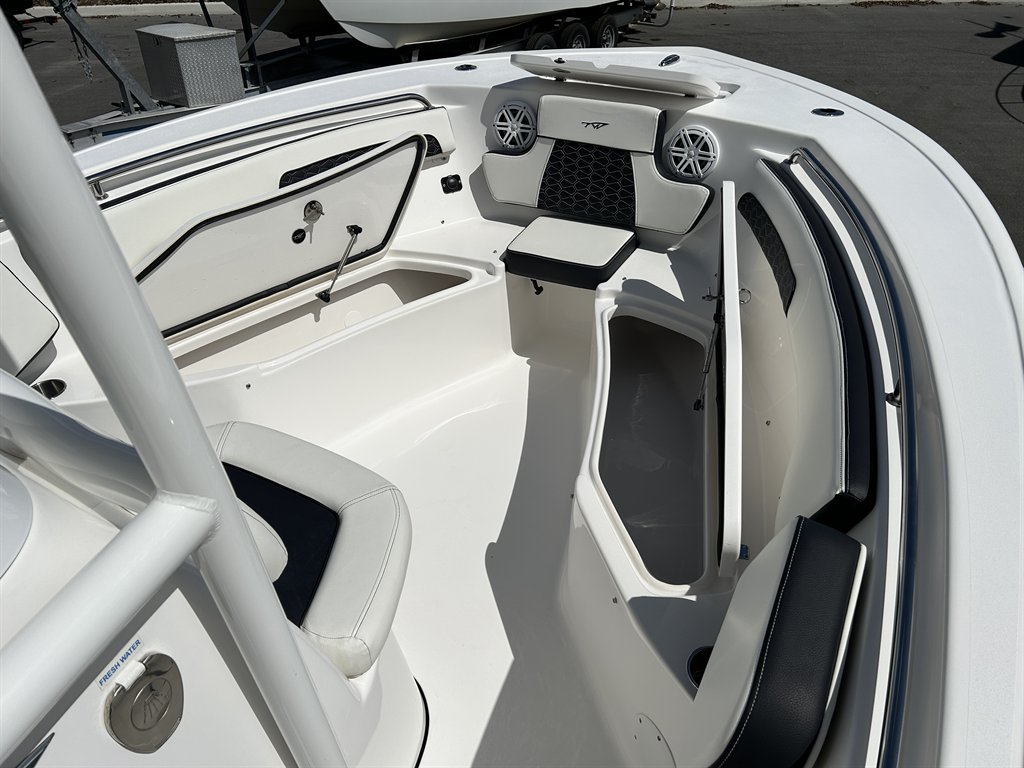 2024 Tidewater 220 LXF - $79,900