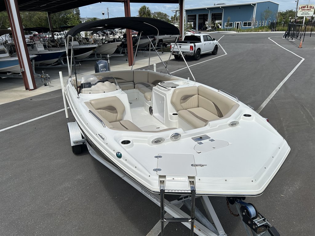 2015 Nauticstar 203sc - $25,900