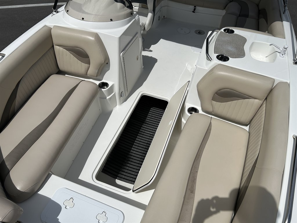 2015 Nauticstar 203sc - $25,900
