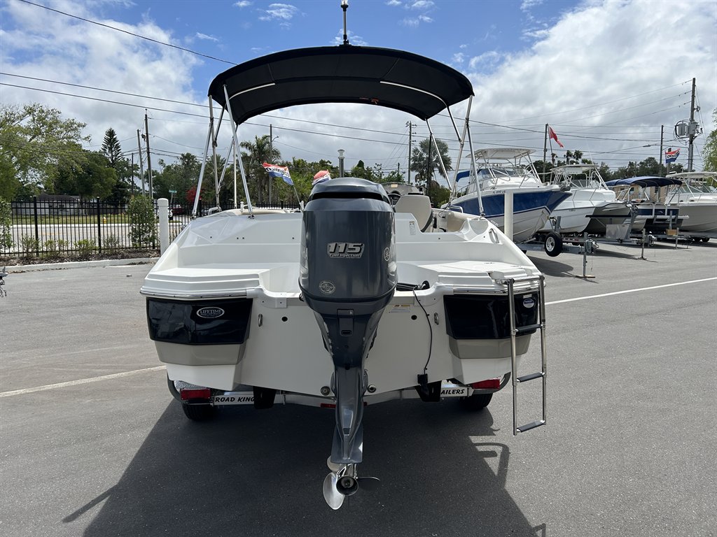 2015 Nauticstar 203sc - $25,900