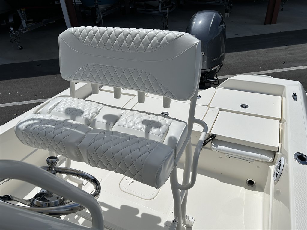2022 Skeeter SX2250 - $64,900