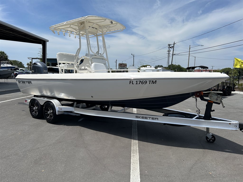 2022 Skeeter SX2250 - $64,900