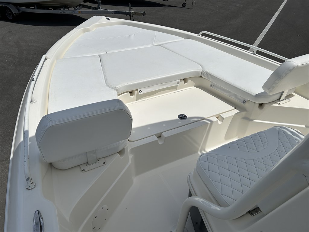 2022 Skeeter SX2250 - $64,900