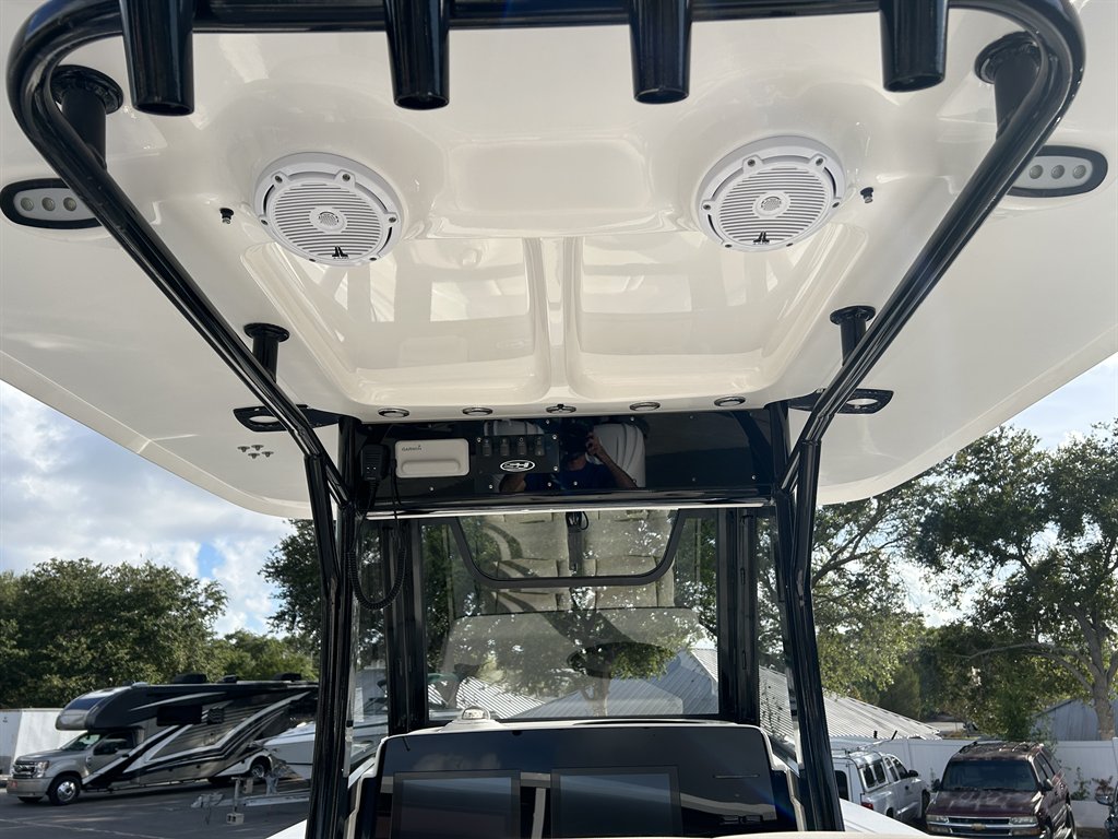 2022 SEA Hunt 30 Game Fish CC - $179,900