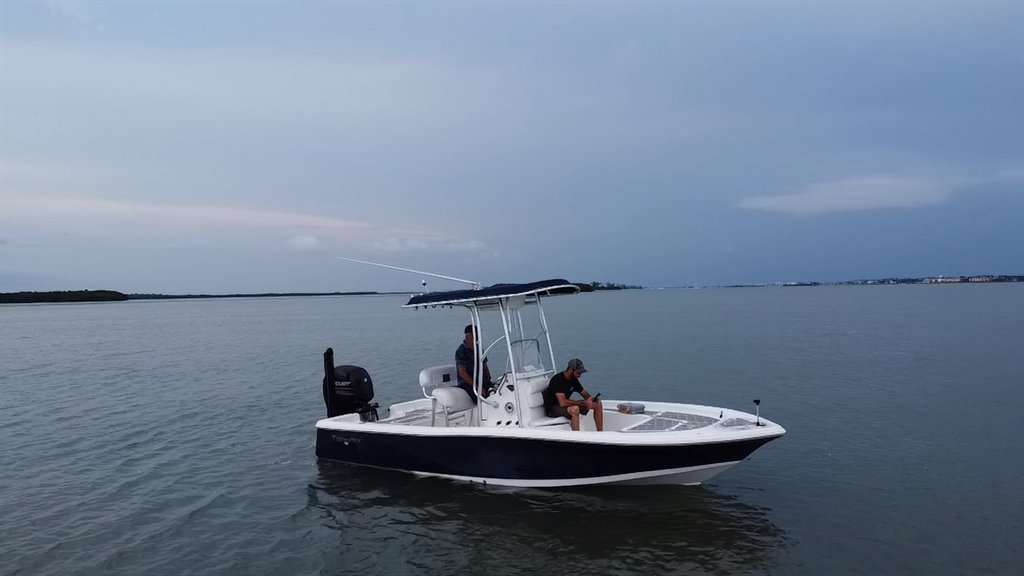 2013 TIDEWATER 2000 CAROLINA BAY - $31,900