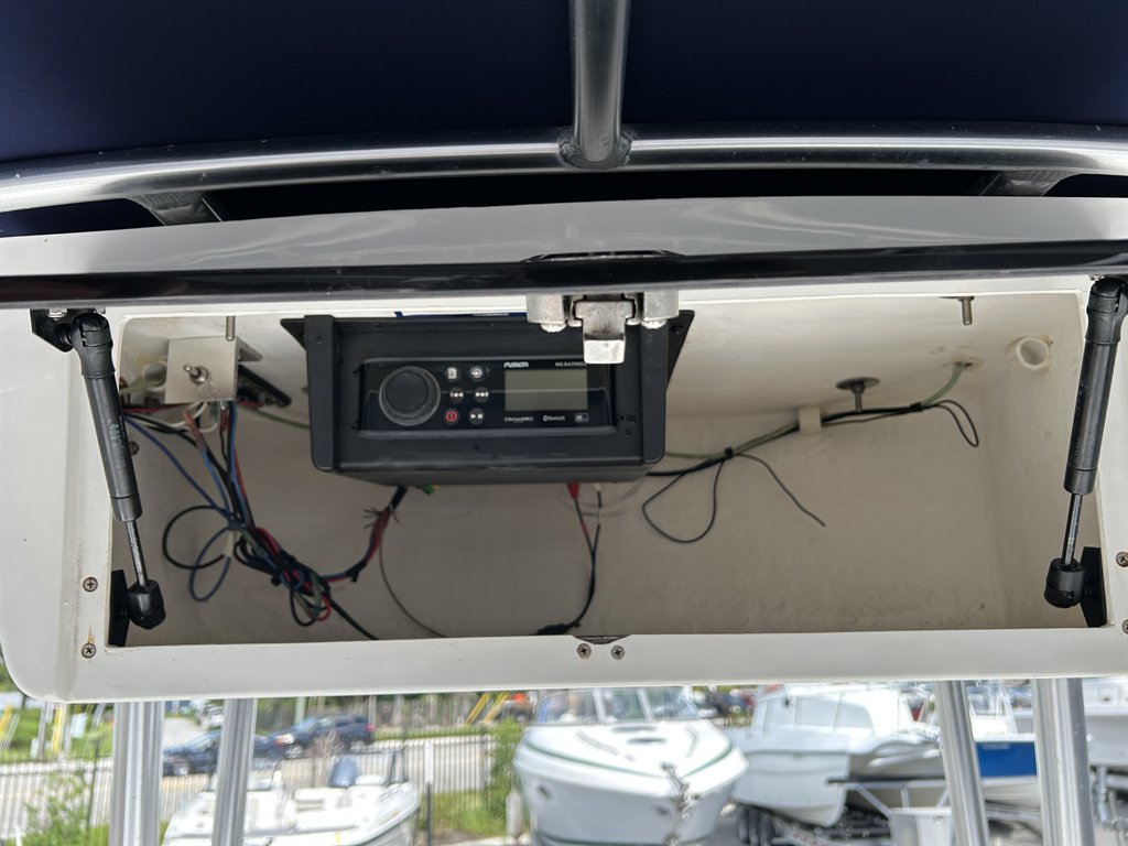 2013 TIDEWATER 2000 CAROLINA BAY - $31,900