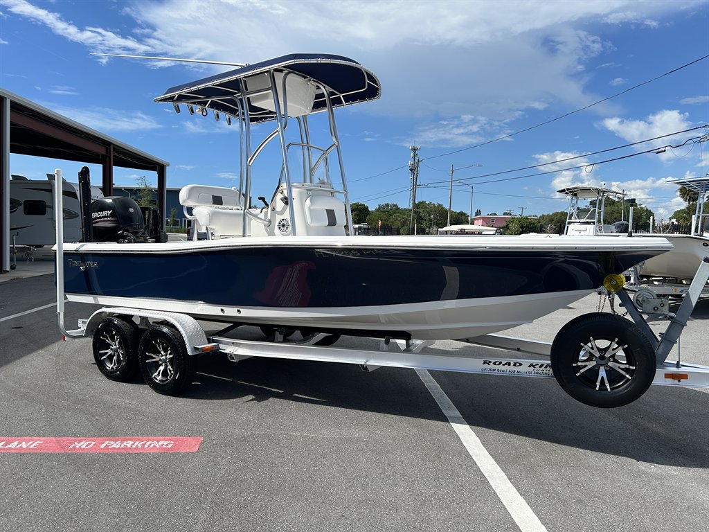 2013 TIDEWATER 2000 CAROLINA BAY - $31,900