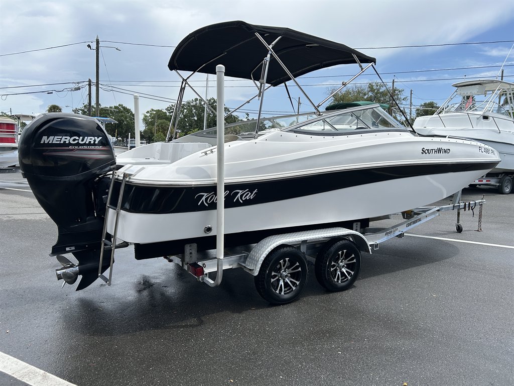 2013 Southwind 212sd - $25,900
