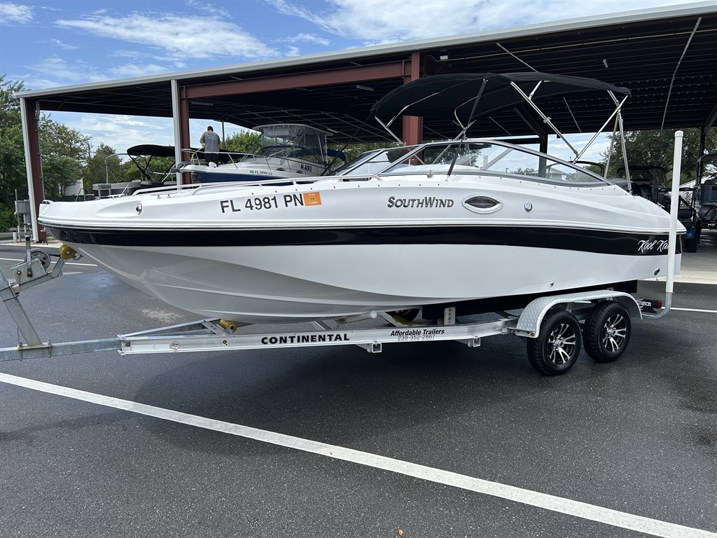 2013 Southwind 212sd - $25,900