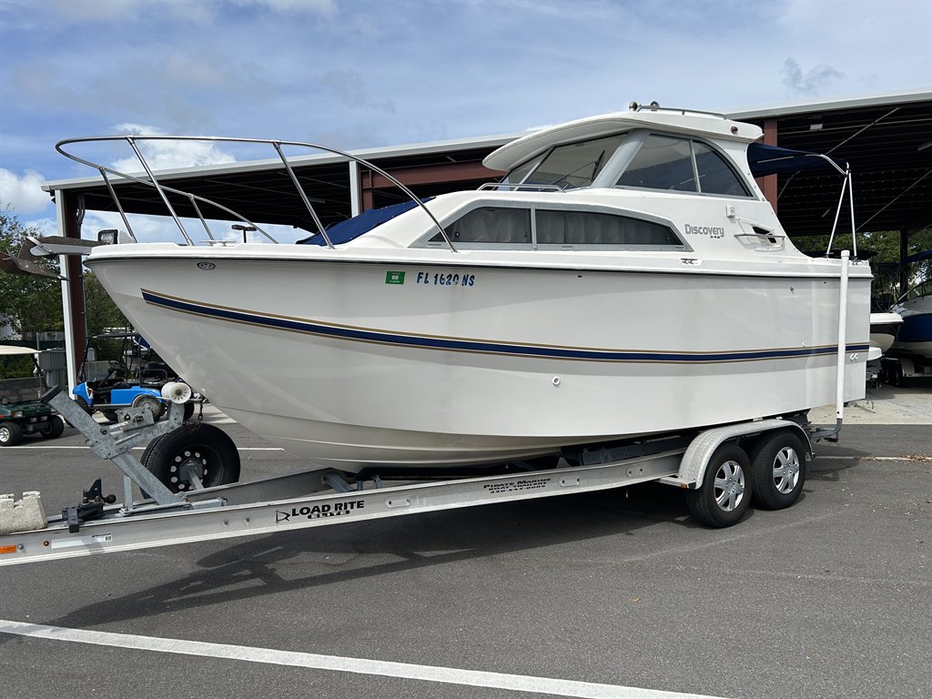 2007 Bayliner Discovery 246 - $24,900