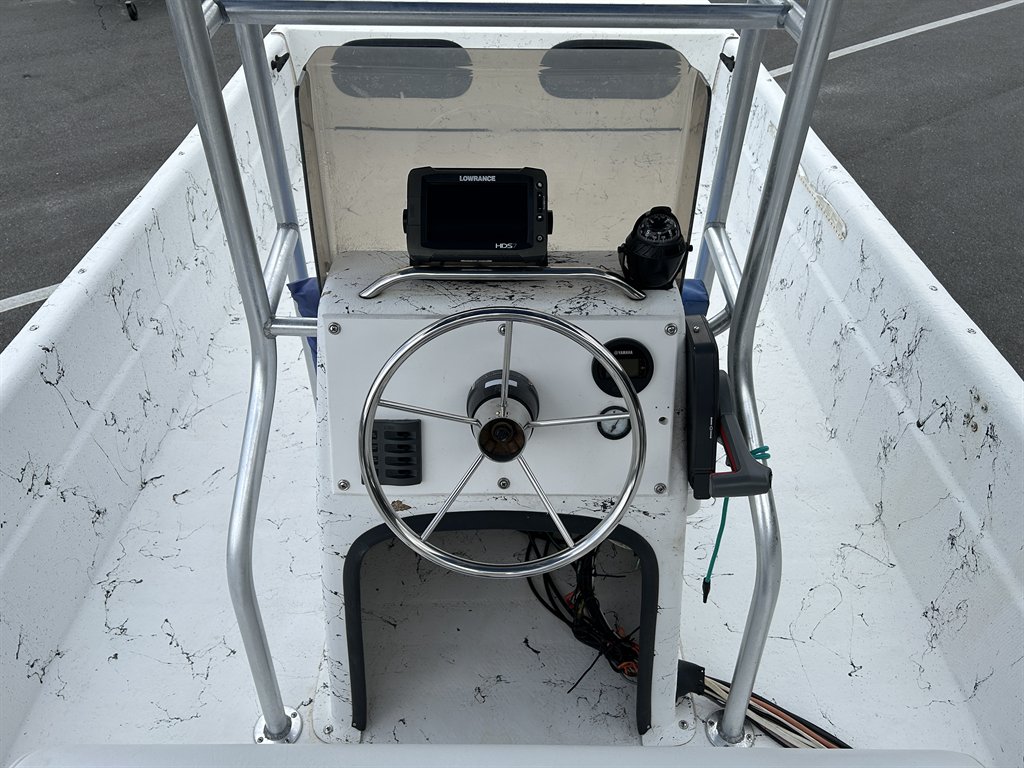 1999 CAROLINA SKIFF 24 - $16,900