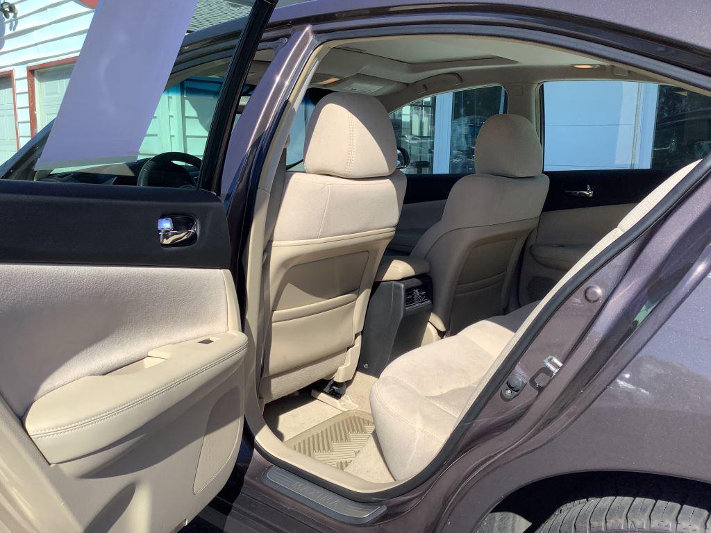 2012 Nissan Maxima