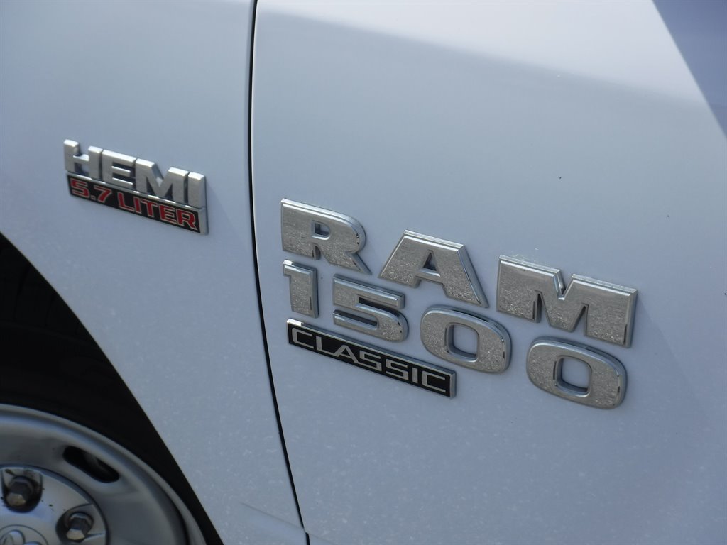 2019 RAM 1500 DS Tradesman photo