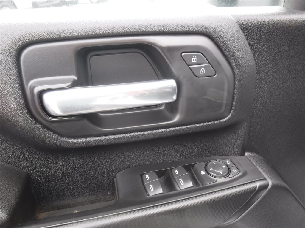 2021 Chevrolet Silverado 2500 Short BED photo