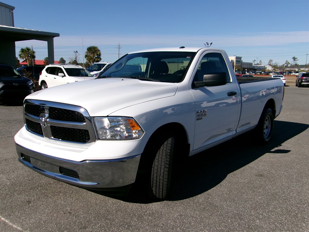 2023 RAM 1500 DS Tradesman photo
