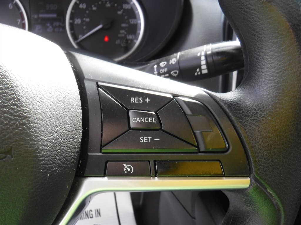 2020 Nissan Versa S photo