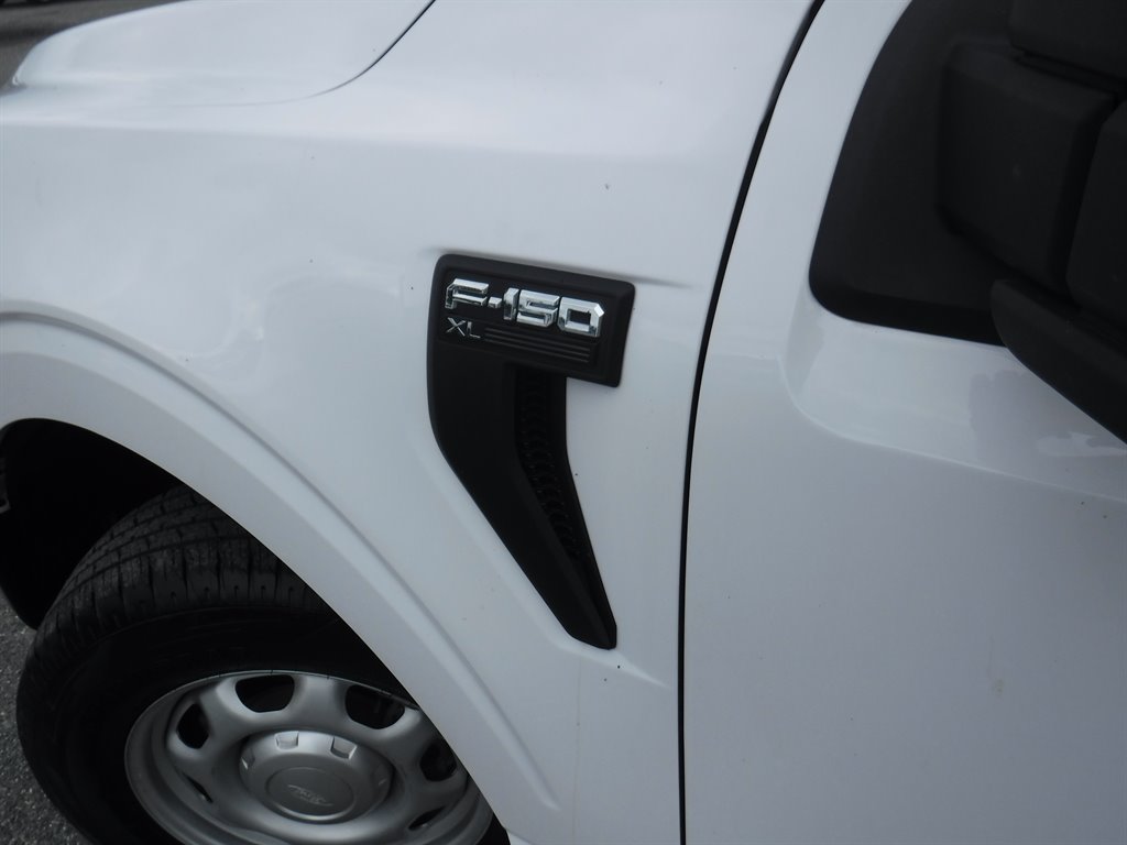 2021 Ford F150 XL photo