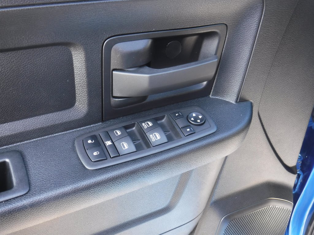 2023 RAM 1500 DS Tradesman photo