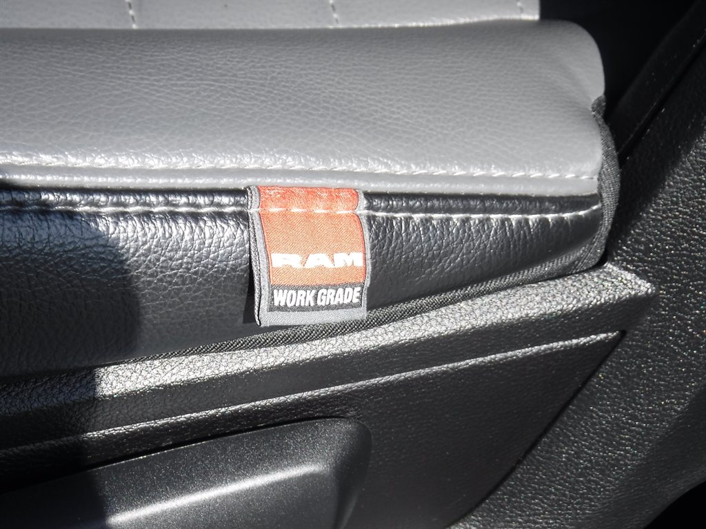 2023 RAM 1500 DS Tradesman photo