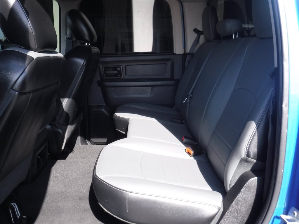 2023 RAM 1500 DS Tradesman photo