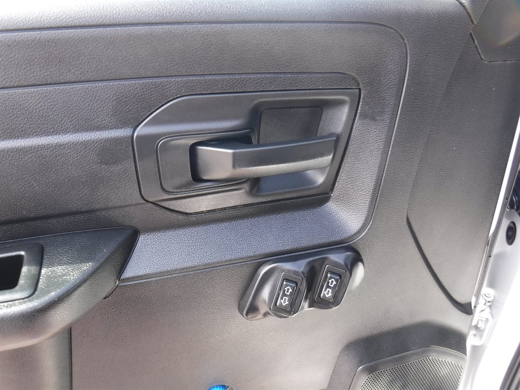 2020 RAM 1500 DS Tradesman photo