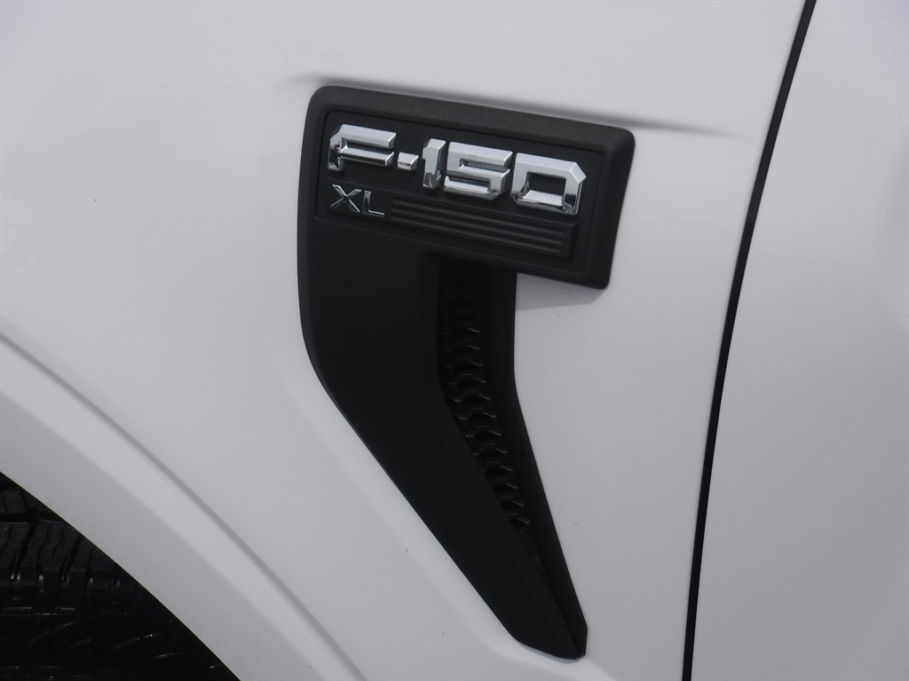 2022 Ford F150 XL 4x4 TOW Package photo
