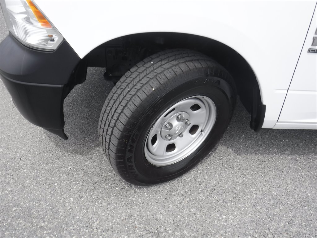 2021 RAM 1500 DS Short BED With TOW photo