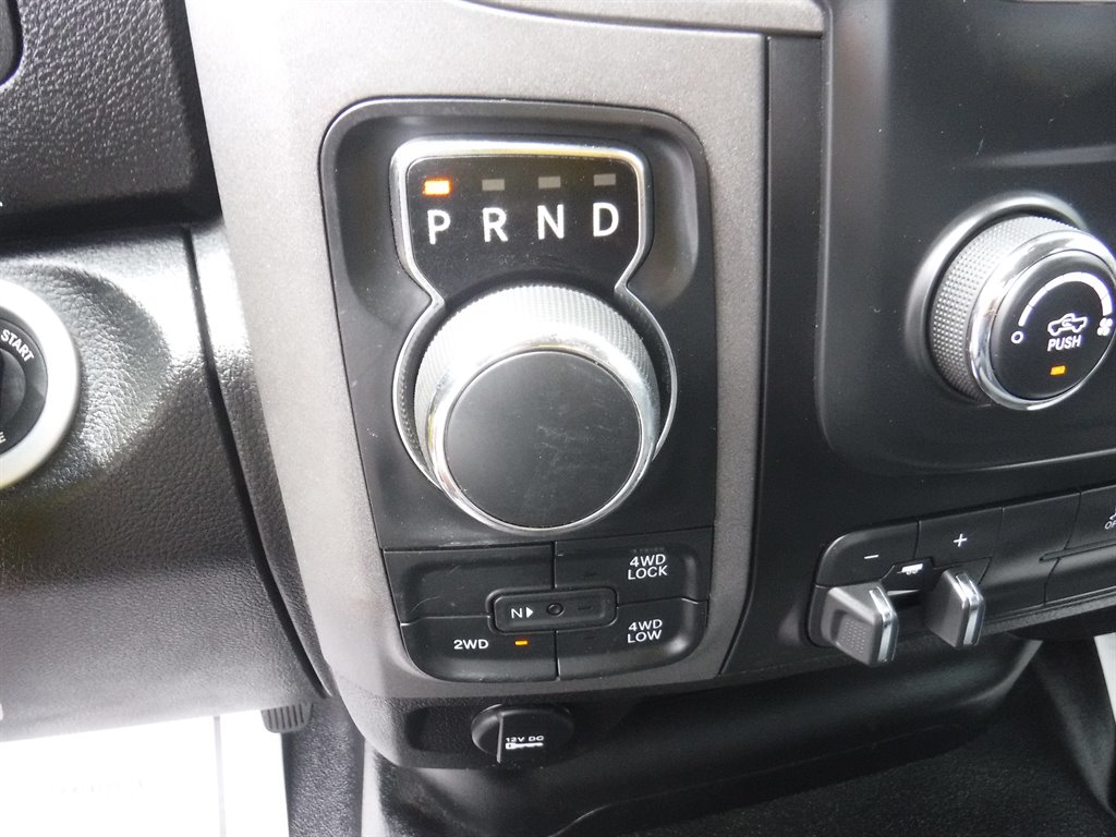 2021 RAM 1500 DS Short BED With TOW photo