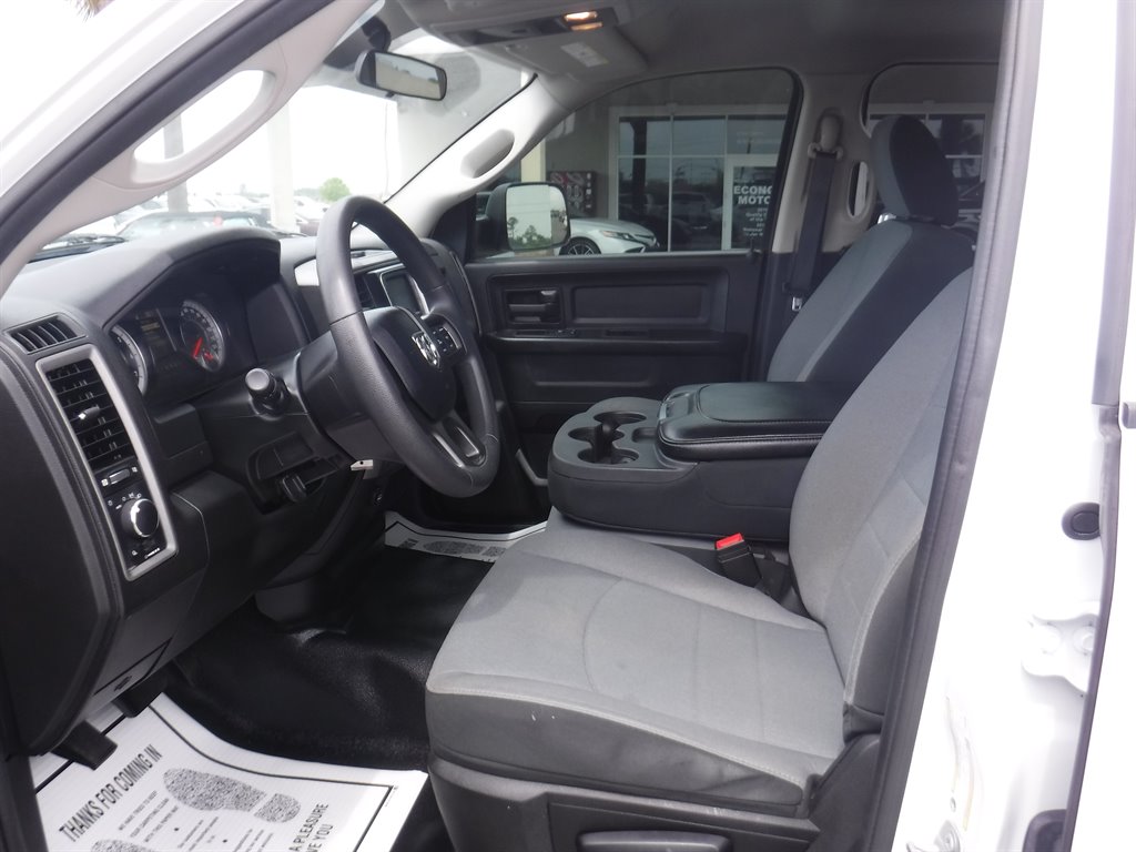 2021 RAM 1500 DS Short BED With TOW photo